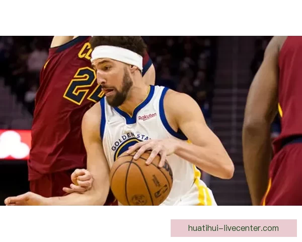 科尔控制主力上场时间应对背靠背文班自信心爆棚展现强大潜力